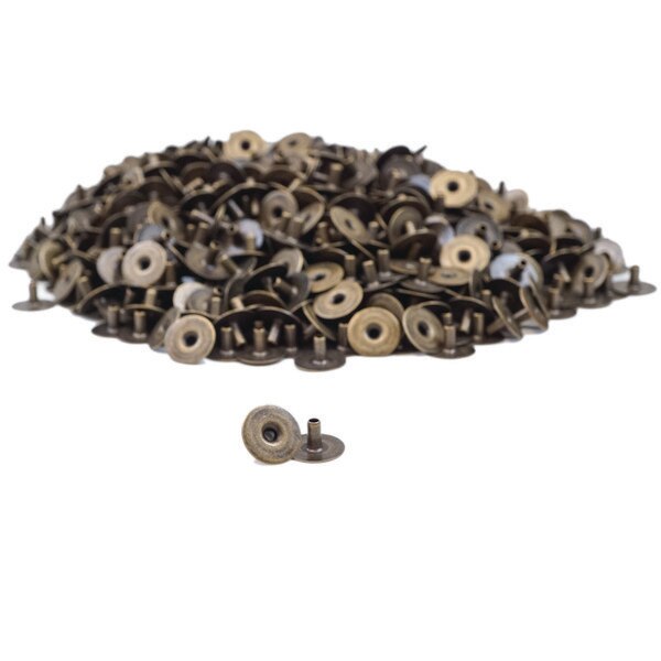 LTSP.Antique Brass.Regular Post.1000pk.01.jpg Line 20 Snap Parts Image